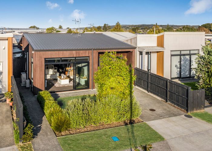  at 15 Liberation Road, Papakura, Papakura