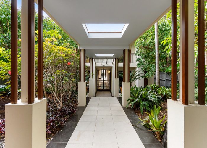  at 13 Clifton Road, Hauraki, Takapuna, North Shore City, Auckland