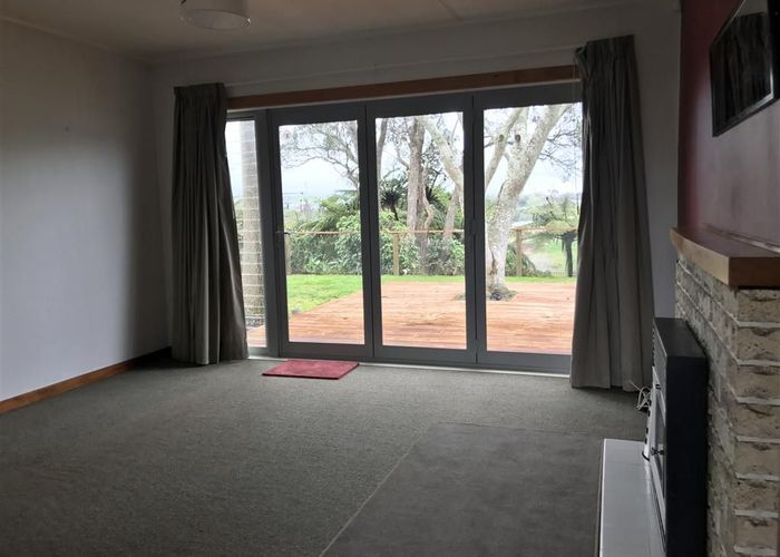  at 13D York Crescent, Westown, New Plymouth