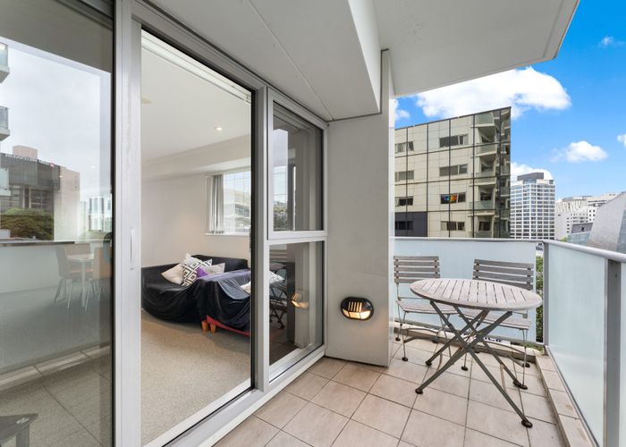  at 301/207 Federal Street, City Centre, Auckland City, Auckland