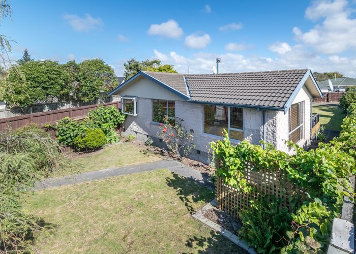  at 12 Branksome Place, Parklands, Christchurch