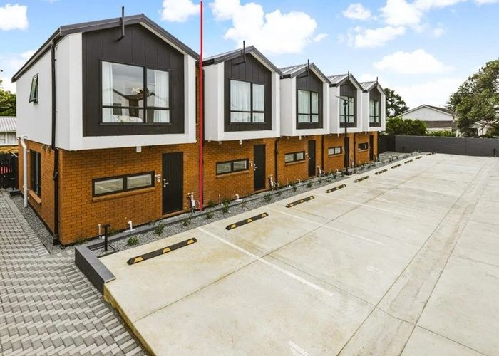  at 4/1 Tennessee Ave, Mangere, Manukau City, Auckland