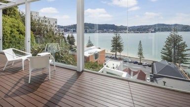  at 8 Hay Street, Oriental Bay, Wellington