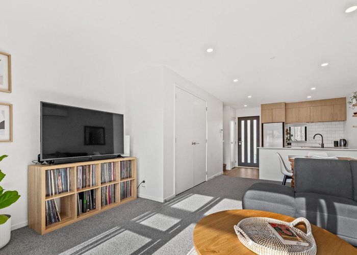  at 1C Shamrock Lane, Te Atatu Peninsula, Waitakere City, Auckland