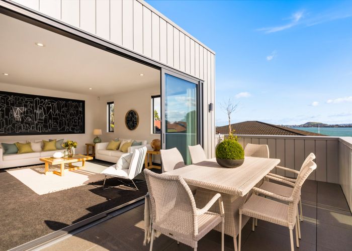  at 7 Whitcombe Road, Bucklands Beach, Manukau City, Auckland