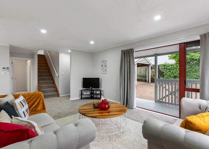  at 14a Ambler Avenue, Glen Eden, Waitakere City, Auckland
