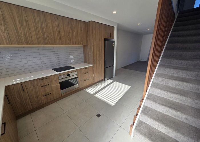  at 2/9 Edgeware Road, St. Albans, Christchurch City, Canterbury