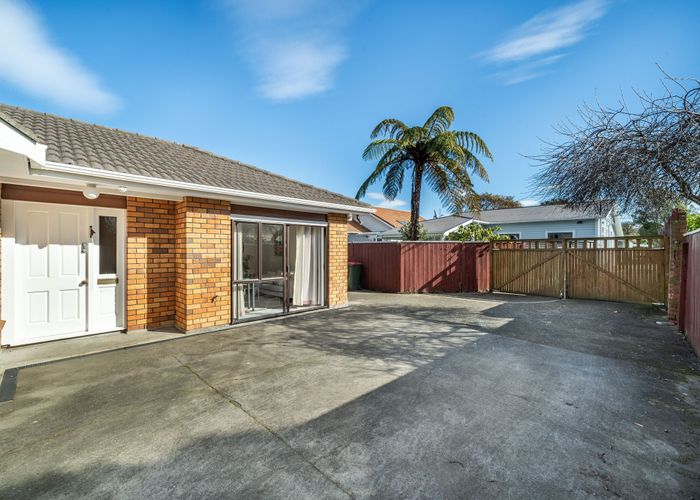  at 12B Raymond Terrace, Fairfield, Lower Hutt, Wellington