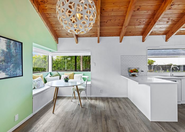  at 14 Redlands Grove, Swanson, Waitakere City, Auckland