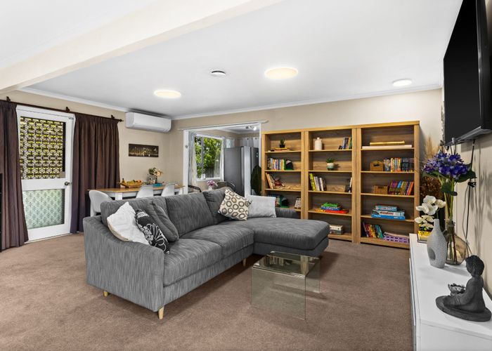  at 21 Elliott Street, Taradale, Napier, Hawke's Bay