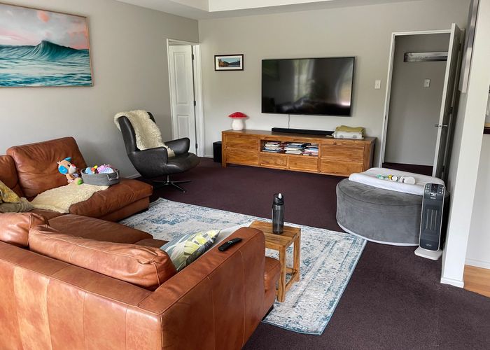  at 15 Sweet Waters Pl, Ferrymead, Christchurch City, Canterbury