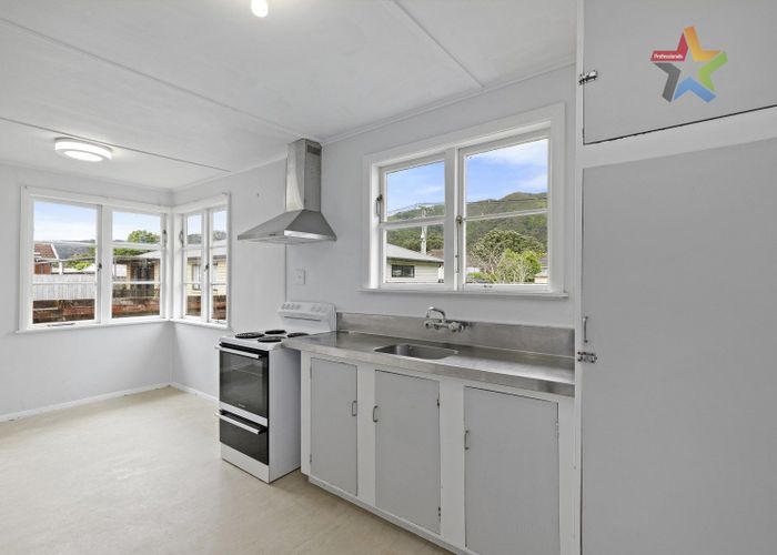  at 10 Atiawa Crescent, Waiwhetu, Lower Hutt