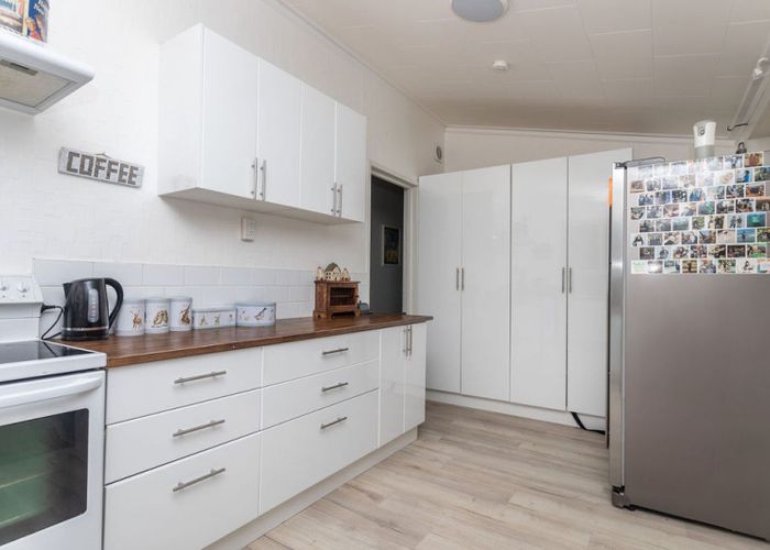 at 64 Allardice Street, Dannevirke