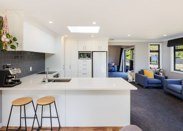  at 807 Kaimatarau Road, Palmerston North