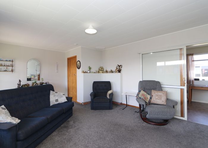  at 174 Bluff Highway, Kew, Invercargill