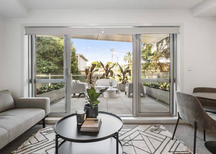  at 4 Wagener Place, Mount Albert, Auckland City, Auckland