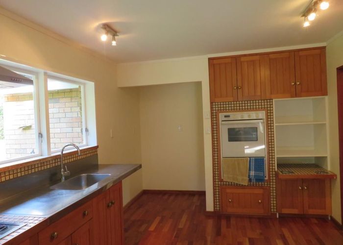  at 91 Stratton Street, Normandale, Lower Hutt