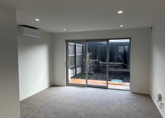  at 4/24 Mili Way, Ranui, Auckland