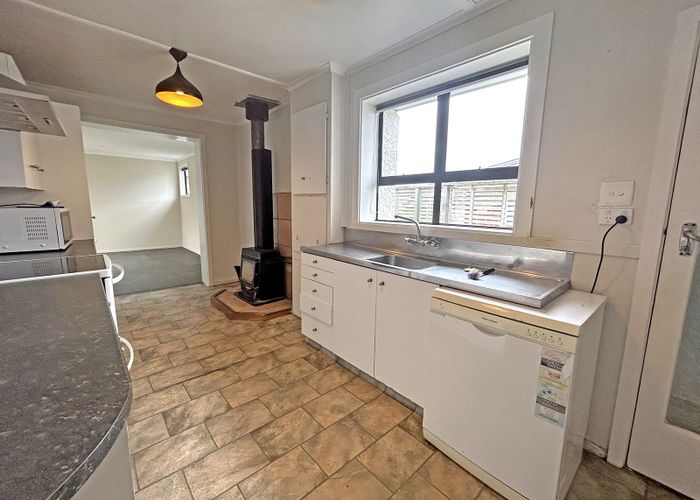  at 124 Centennial Avenue, Helensburgh, Dunedin, Otago