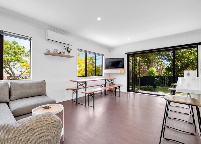  at 7 Leven Lane, Totara Heights, Auckland