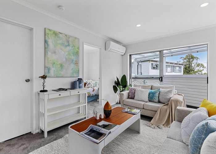  at 1/1553 Great North Road, Waterview, Auckland