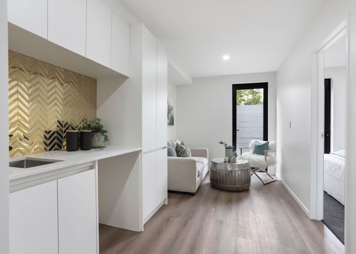  at 8/20 Fairview Road, Mount Eden, Auckland City, Auckland