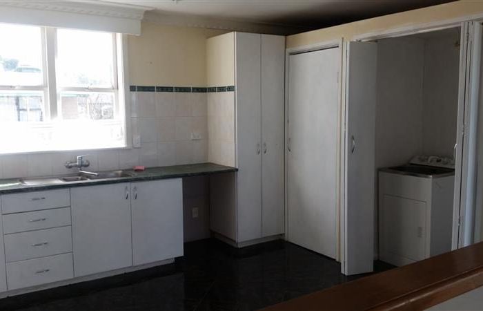  at 18 Sulphur Beach Road, Northcote Point, North Shore City, Auckland