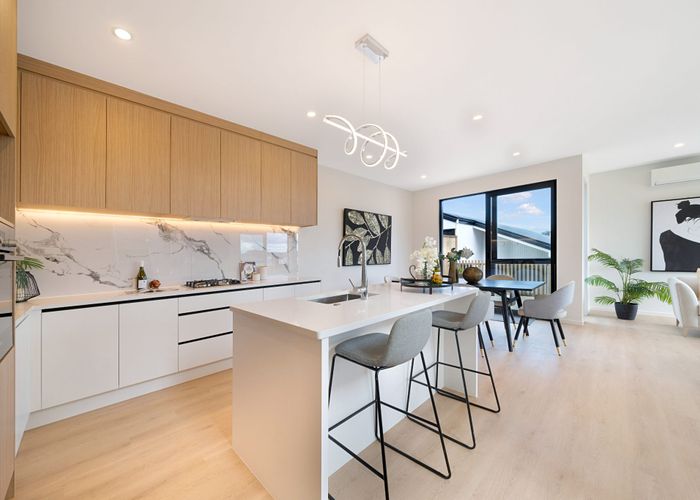  at 37 Paretao Street, Massey, Waitakere City, Auckland