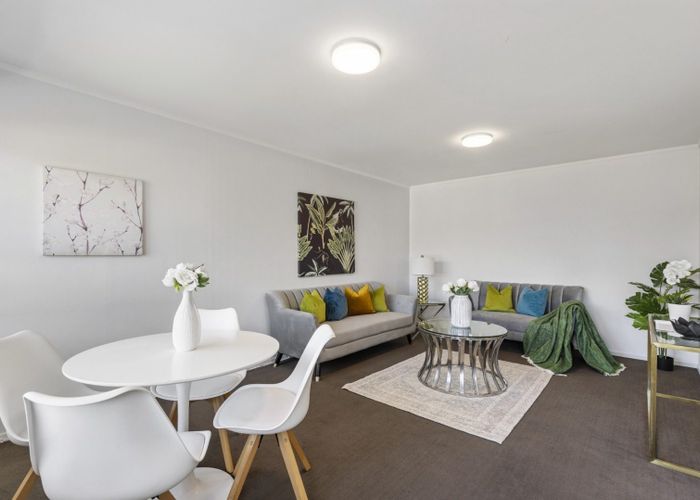  at 2/6 INGRAM STREET, Papakura, Auckland
