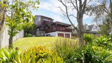  at 27 Palomino Drive, Henderson, Auckland