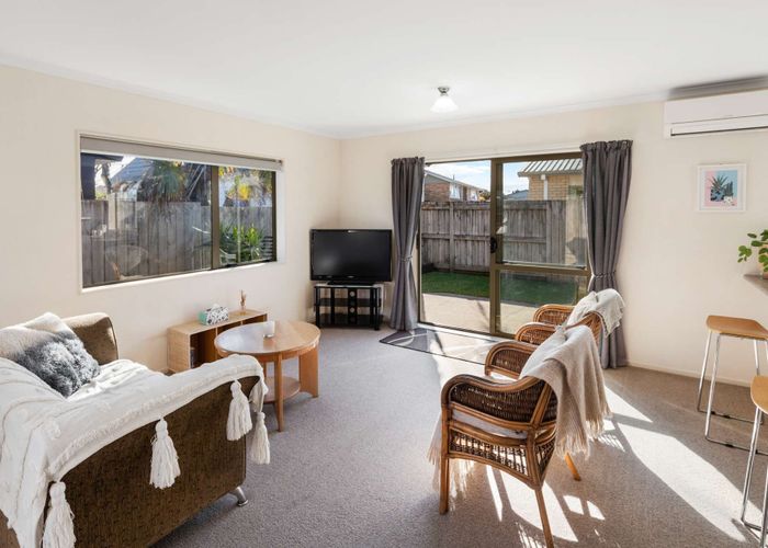  at 21C Carysfort Street, Mount Maunganui