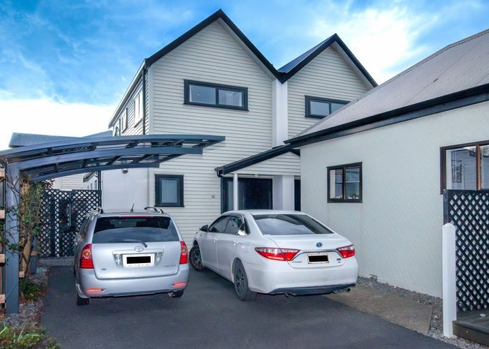  at 2/18 Kenilworth Street, Addington, Christchurch