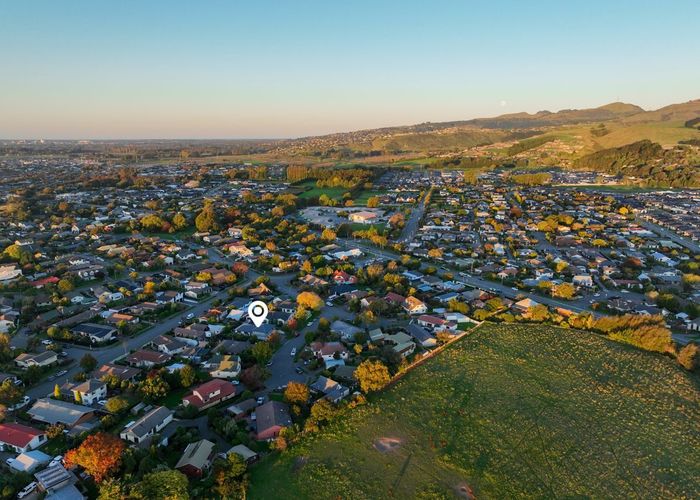  at 13 Muir Avenue, Halswell, Christchurch City, Canterbury