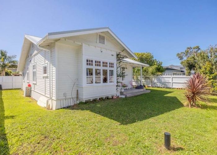  at 2B Westminster Road, Mount Eden, Auckland City, Auckland
