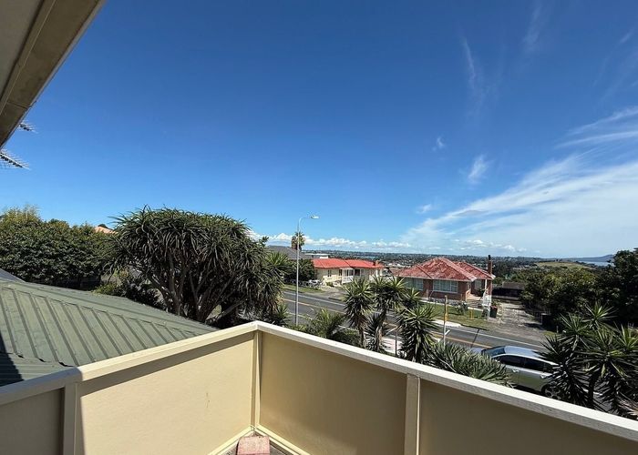  at 62 Bradbury Road, Botany Downs, Manukau City, Auckland