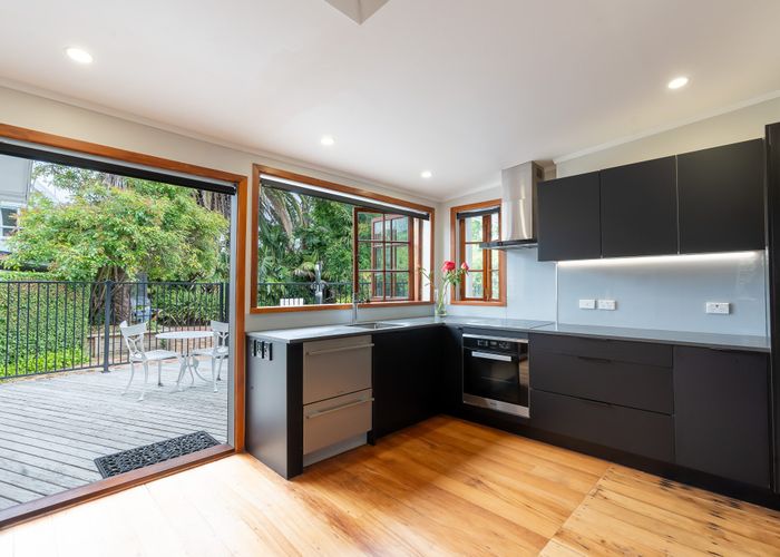  at 8 Riro Street, Hamilton East, Hamilton
