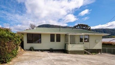  at 63 York Street, Picton