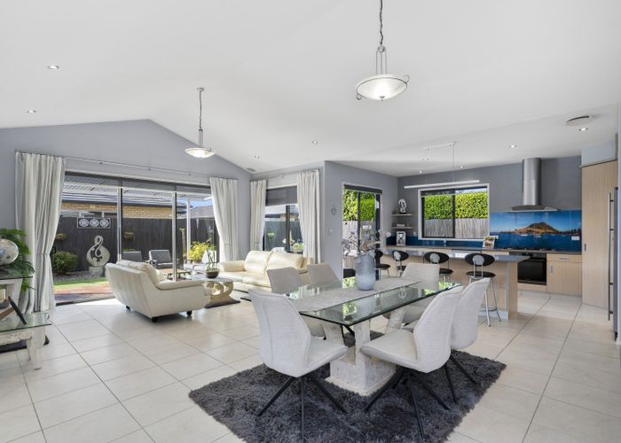  at 39 Inverness Drive, Pyes Pa, Tauranga, Bay Of Plenty