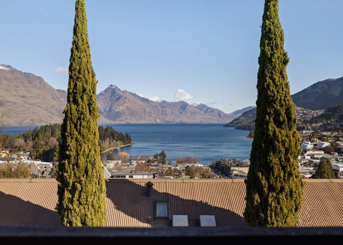  at 37H HALLENSTEIN Street, Queenstown, QUEENSTOWN