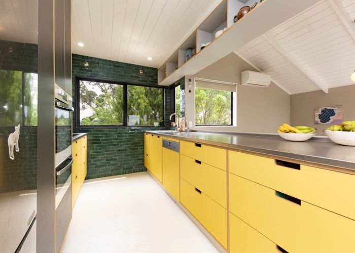  at 195 Carter Road, Oratia, Auckland