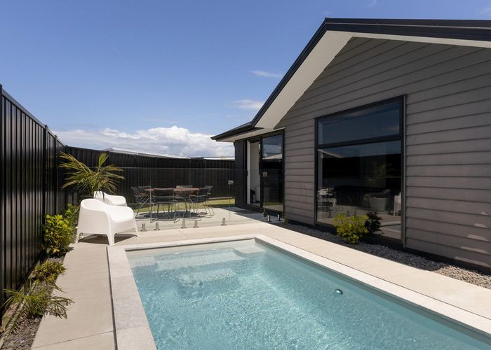  at 20 Awatira Drive, Papamoa Beach, Papamoa