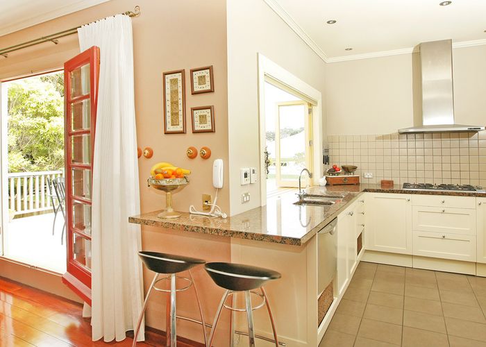  at 4 Somerset Avenue, Newtown, Wellington