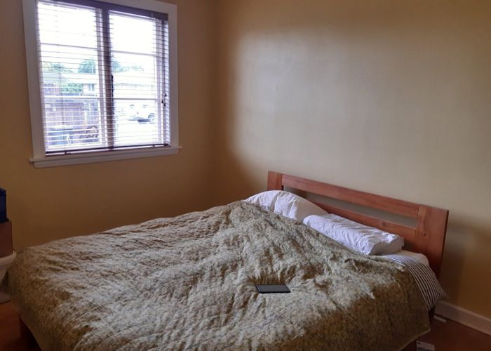  at 726 Ferry Road, Woolston, Christchurch City, Canterbury