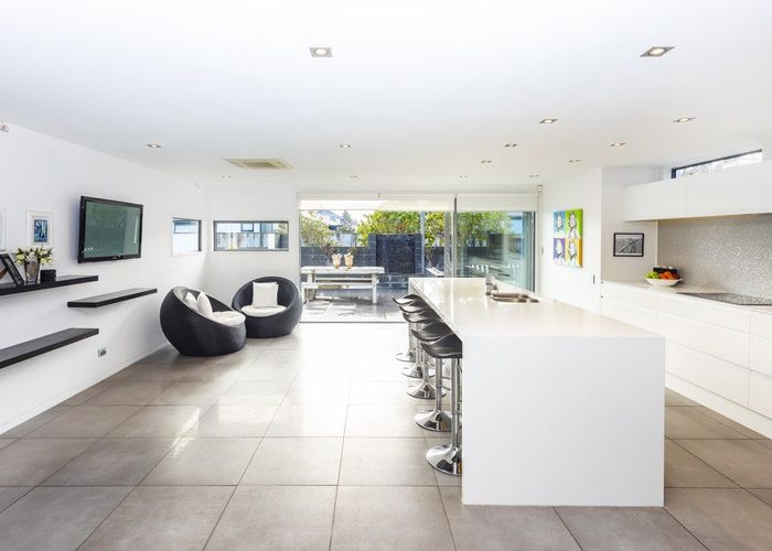  at 107 Gardiners Road, Harewood, Christchurch
