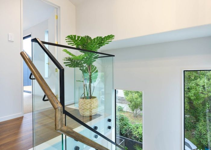  at 18A Stratford Avenue, Milford, North Shore City, Auckland