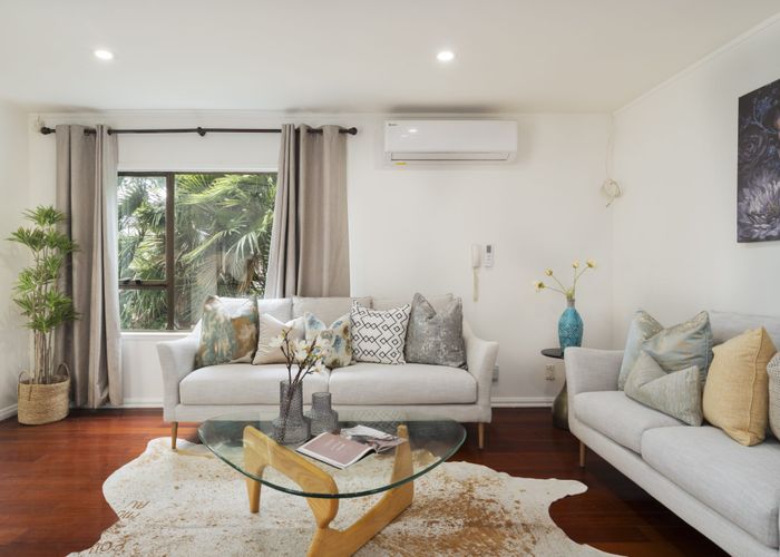  at 40 Tudor Road, Henderson, Waitakere City, Auckland