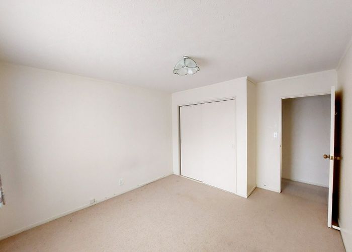  at 40 Kentwood Drive, Woodridge, Wellington, Wellington