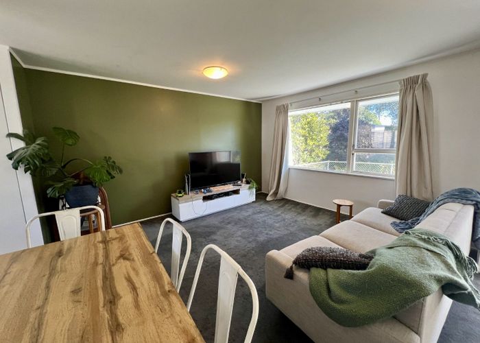  at 2/179 Victoria Road, Devonport, North Shore City, Auckland