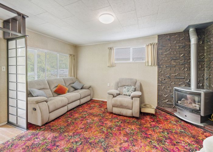  at 910 Lawrence Street, Akina, Hastings, Hawke's Bay