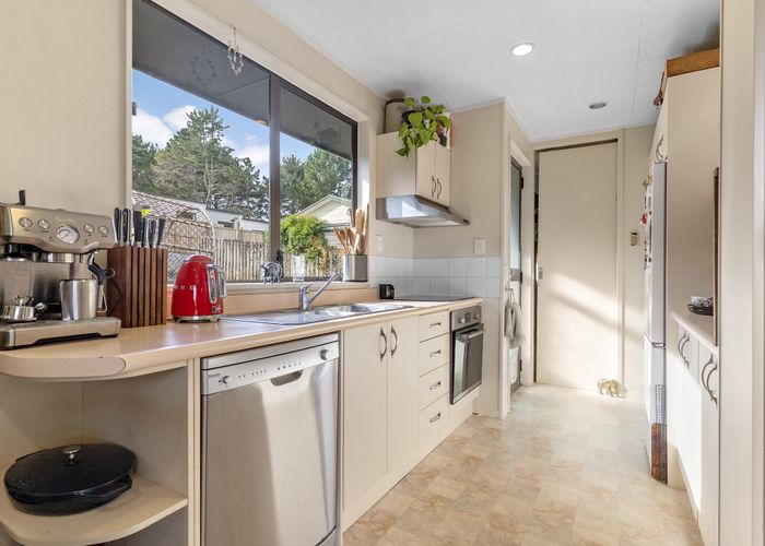  at 4/42 Fairlands Avenue, Waterview, Auckland City, Auckland